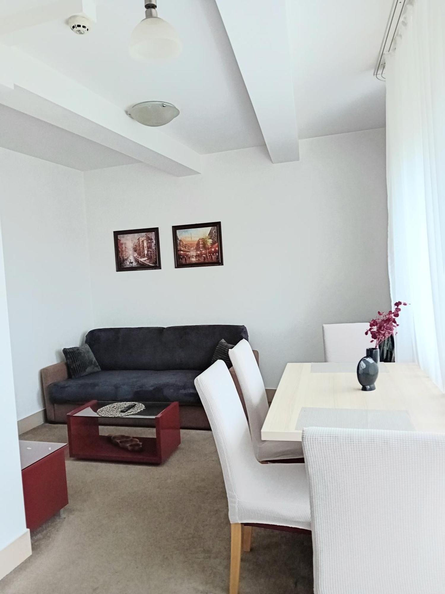 Wing 3 Apartman ,,Bc ,, Jagodina Exterior photo